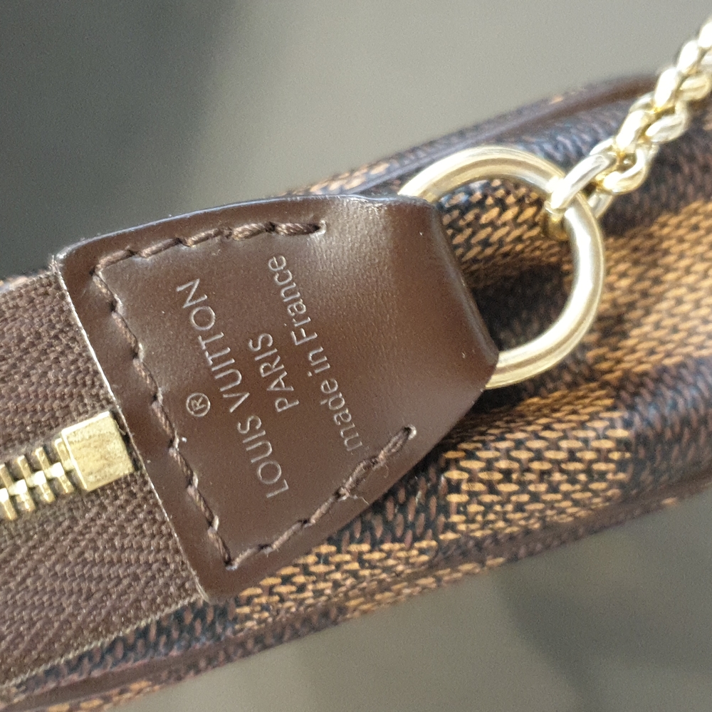 Louis Vuitton Eva Damier - Picture 5 of 15